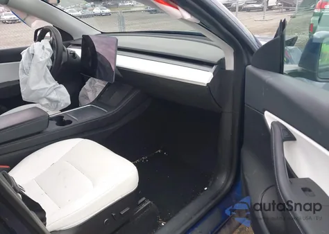 2021 Tesla Model Y Long Range Dual Motor All-Wheel Drive from USA, damaged, VIN 5YJYGDEE2MF157496